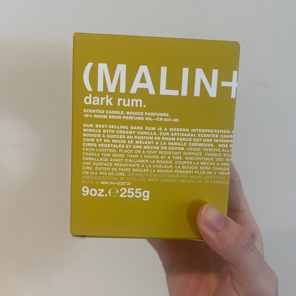 MALIN+GOETZ' Dark Rum Candle 9 oz / 255 g